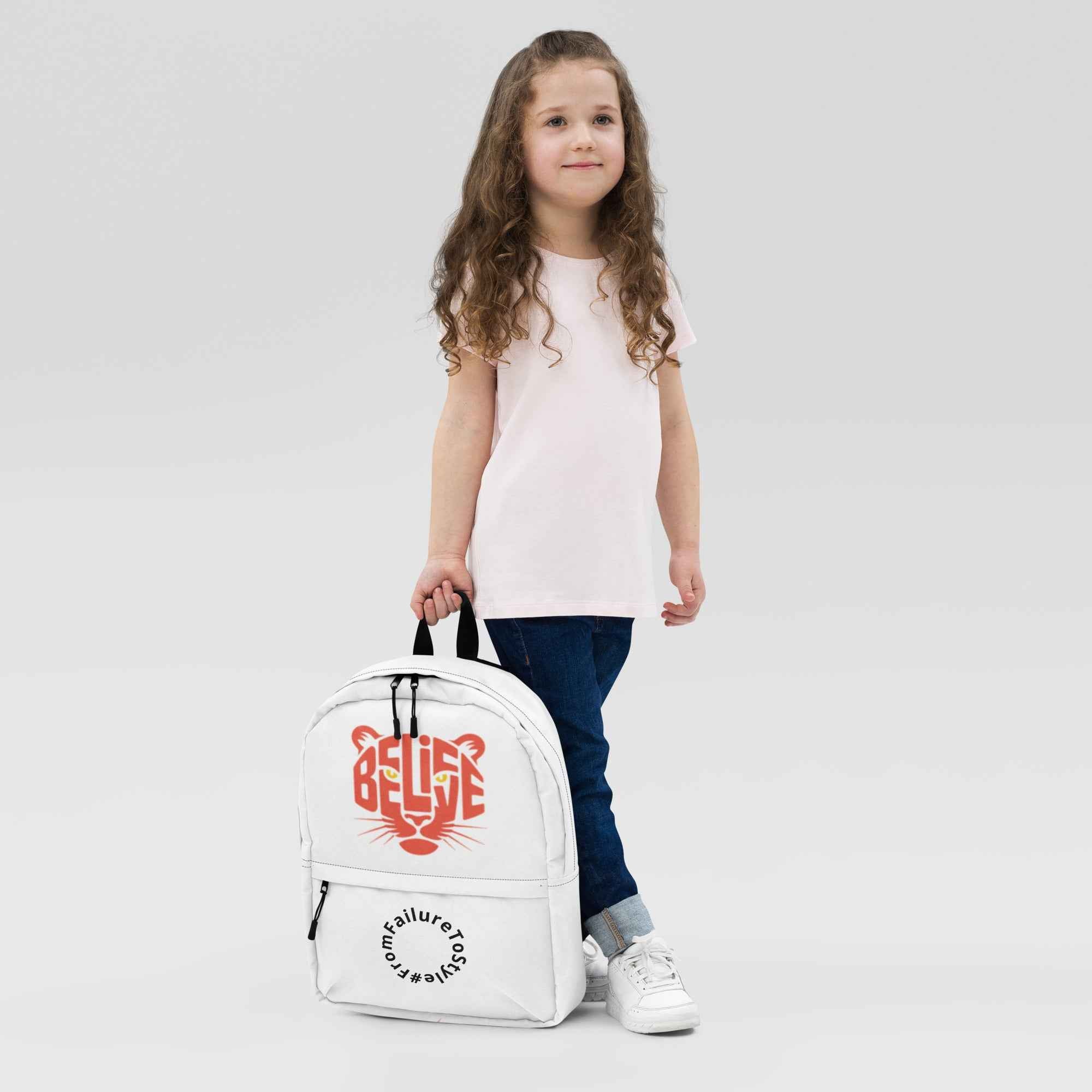 Zaino “Urban Flow” 🎒 | FAIL Streetwear – Resistente, Versatile e Waterproof